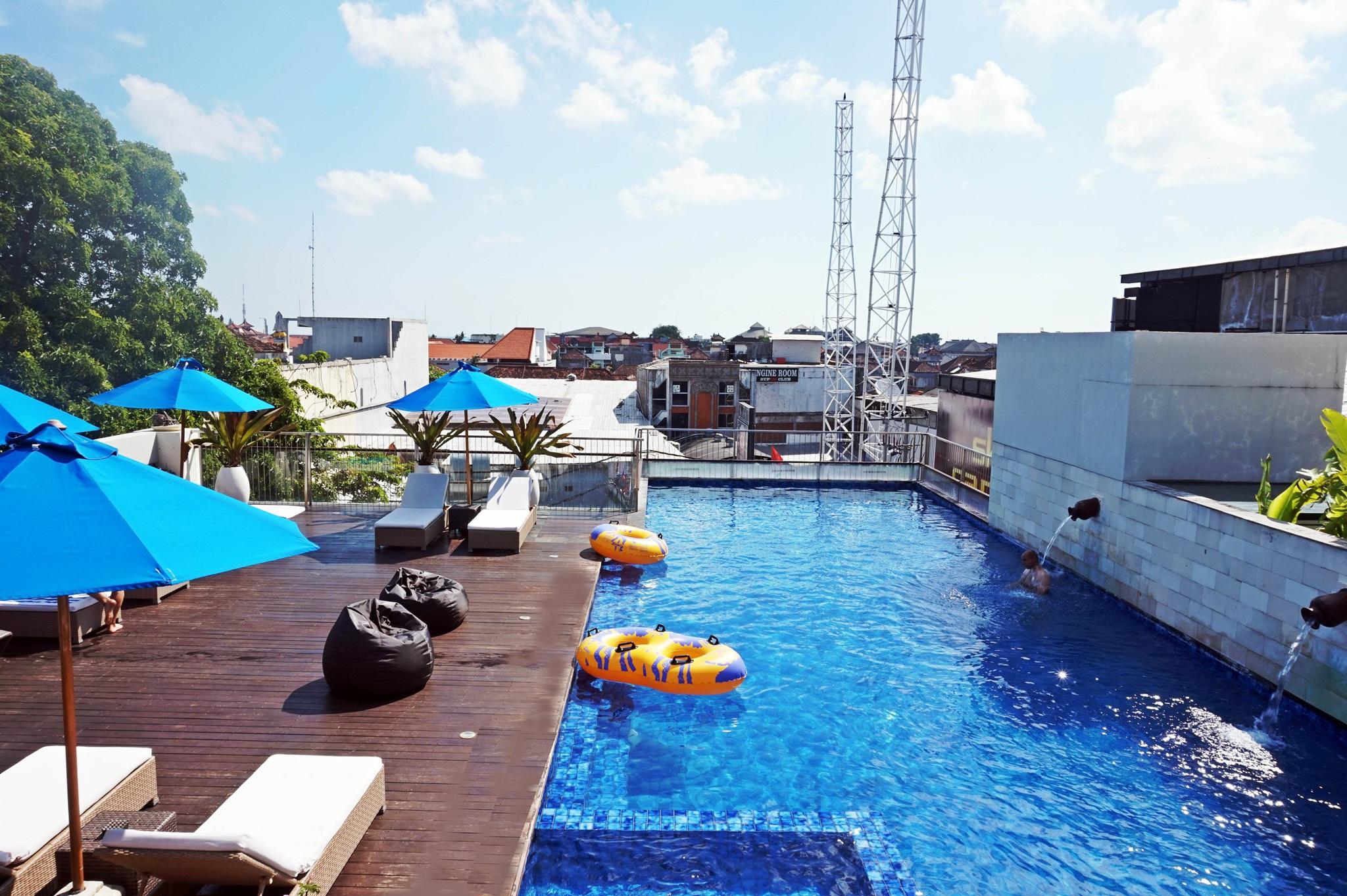 J4 Hotels Legian Zewnętrze zdjęcie