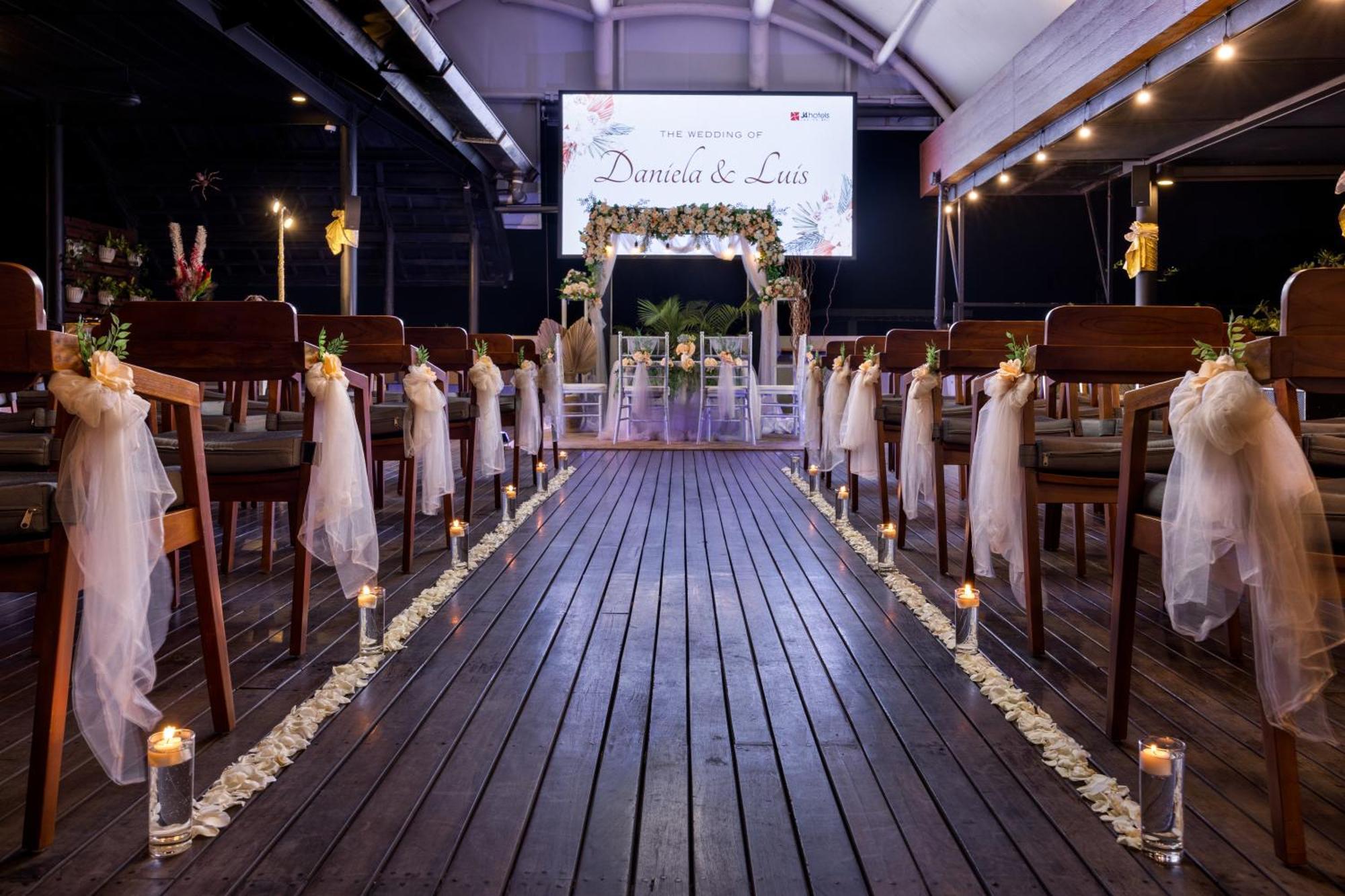 J4 Hotels Legian Zewnętrze zdjęcie