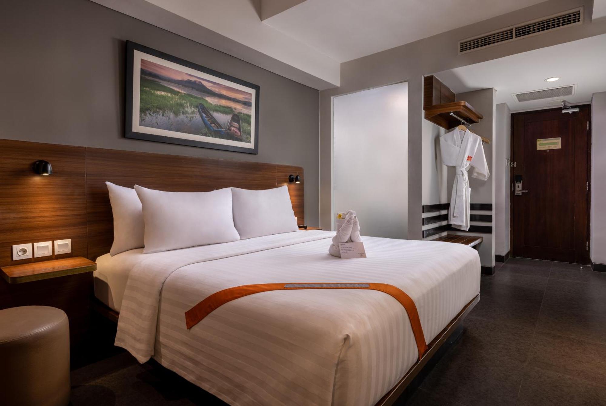 J4 Hotels Legian Zewnętrze zdjęcie